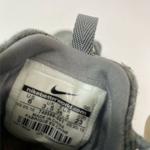 Nike Womens Free Viritous TP Training Shoes Metall - Picture 6 of 8